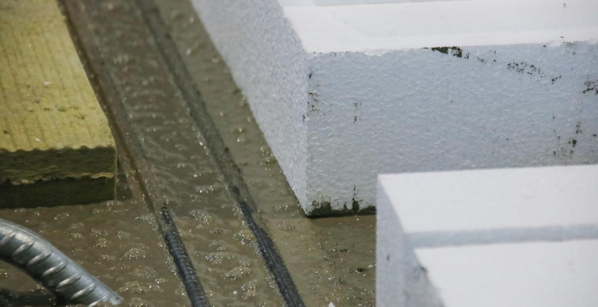 Thermal insulation installation
