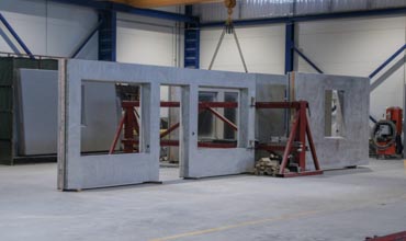 Reinforced concrete wall for private house
