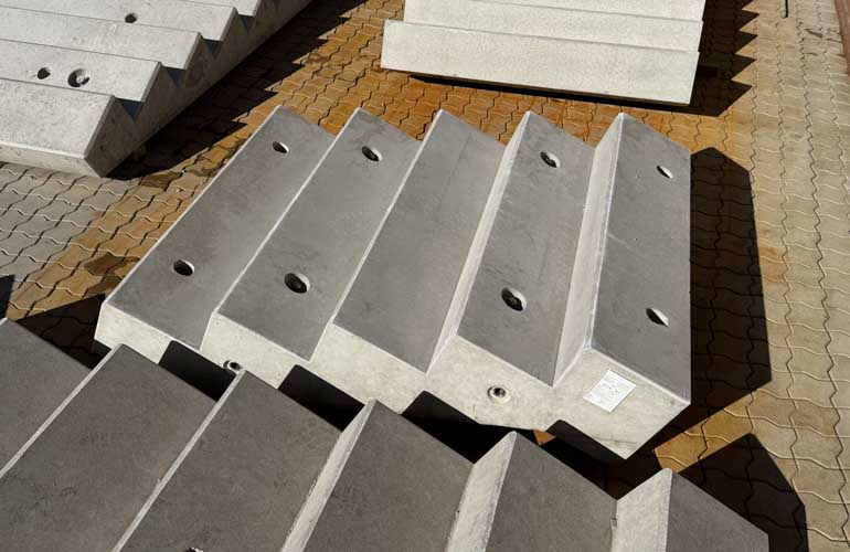 Kāpņu elements LGS tornis